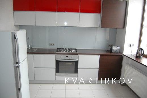 new! One room apartment, Lenina avenu, Kharkiv - apartment by the day