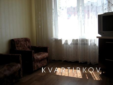 Rent Kiev apartment 1, Osokorky, Kyiv - apartment by the day