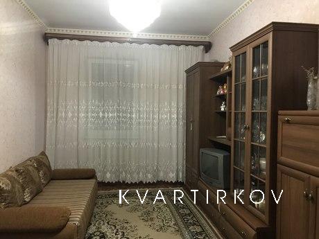 I rent rooms in my private house, Chernomorsk (Illichivsk) - apartment by the day