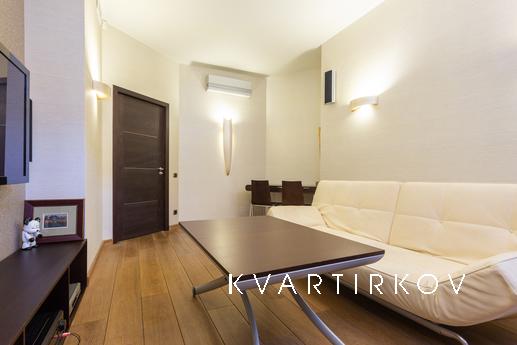 VIP apartments on Ostrovsky, Санкт-Петербург - квартира подобово