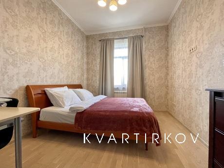 Apartment overlooking the Fontanka River, Санкт-Петербург - квартира подобово