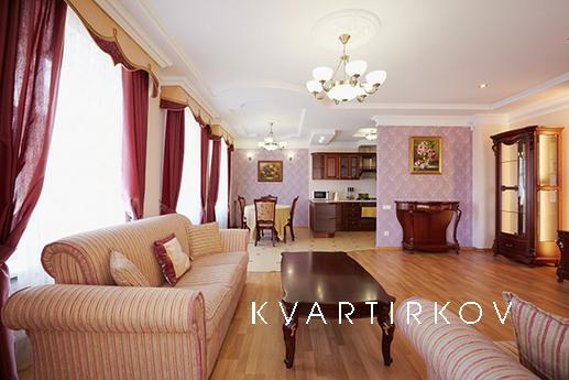 2-bedroom: 450-600 UAH per day, Lviv - apartment by the day