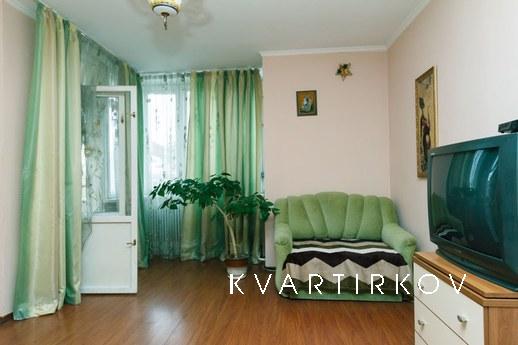 2 кімнатна квартира в центрі, Київ - квартира подобово