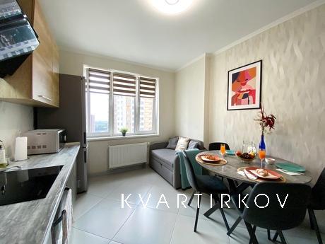 Стильна і затишна кв ЖК Лісовий Квартал, Бровари - квартира подобово