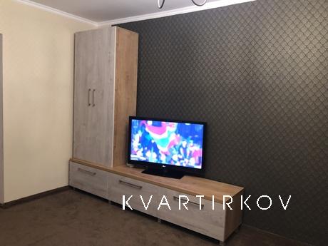 Apartment with renovated 12 school, Rivne - apartment by the day