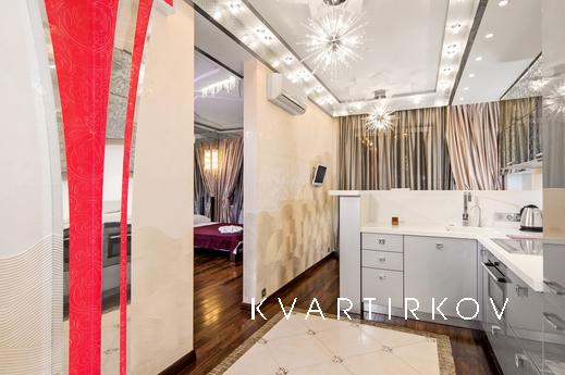 1 to the author designed apartment, Kyiv - apartment by the day