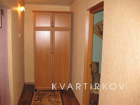 Велика і тепла квартира в Центрі, Миколаїв - квартира подобово