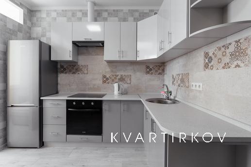 Luxury apartment in a new building, Odessa - apartment by the day