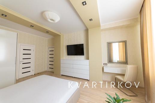 3-room LCD Cape Cooper, Vladivostok - apartment by the day