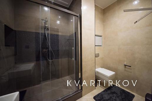 3-room LCD Cape Cooper, Vladivostok - apartment by the day