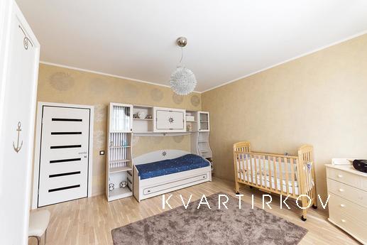 3-room LCD Cape Cooper, Vladivostok - apartment by the day