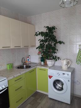 Rent 2 room apartment near the sea in Be, Berdiansk - apartment by the day
