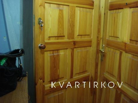 from the hostess near the subway, Kharkiv - apartment by the day
