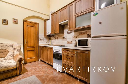 2-bedroom apartment in the center, Lviv - apartment by the day