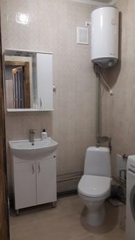 New comfortable apartment, 3 minutes to, Chernomorsk (Illichivsk) - apartment by the day