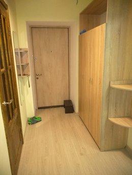 New comfortable apartment, 3 minutes to, Chernomorsk (Illichivsk) - apartment by the day
