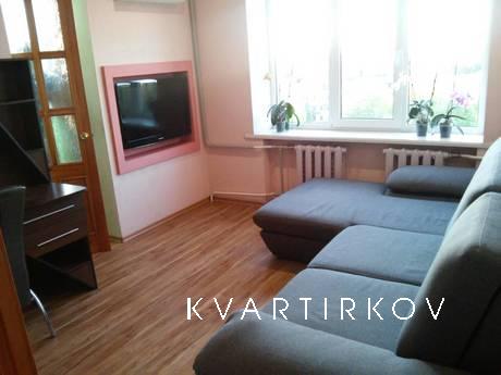 Cozy 1kom. apartment overlooking the Sea, Chernomorsk (Illichivsk) - apartment by the day