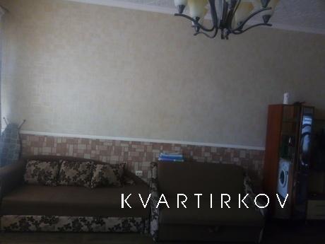Large and spacious apartment near the se, Odessa - apartment by the day