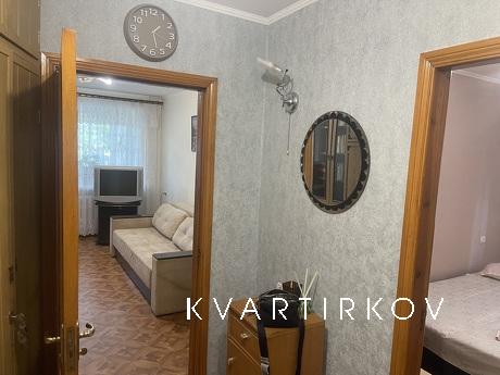 Здам 3-х кімнатну квартиру у моря, Чорноморськ (Іллічівськ) - квартира подобово