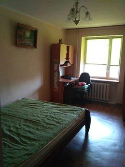 Apartment for daily rent, three rooms, Yuzhny - apartment by the day