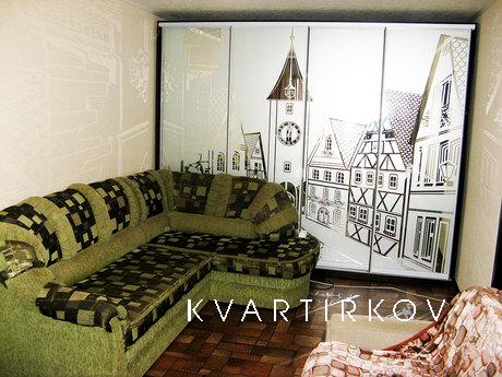2 rooms. apartment on the Left Bank, Dnipro (Dnipropetrovsk) - apartment by the day