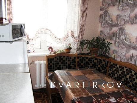 2 rooms. apartment on the Left Bank, Dnipro (Dnipropetrovsk) - apartment by the day