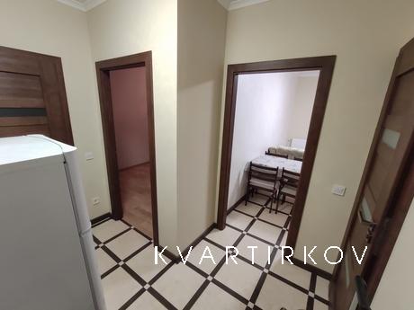 Novobudova in the center. Comfort, Ivano-Frankivsk - apartment by the day