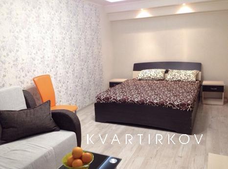 Cozy apartment in the city center, Mykolaiv - apartment by the day