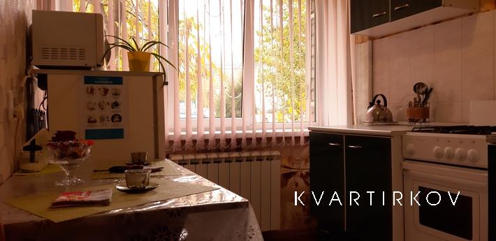 1 комн. Ж/Д Вокзал, Волгоград - квартира посуточно