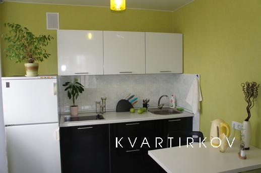 Центр Екатеринбурга,хороший ремонт,Wi-Fi, Екатеринбург - квартира посуточно