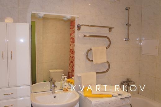 Центр Екатеринбурга,хороший ремонт,Wi-Fi, Екатеринбург - квартира посуточно