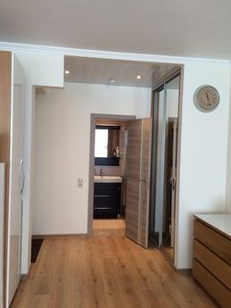 Студия возле метро Мякинино, Москва - квартира посуточно