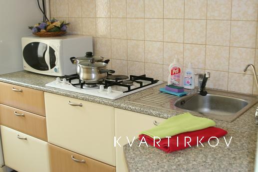 Уютная квартира в самом центре, Wi-Fi, Екатеринбург - квартира посуточно