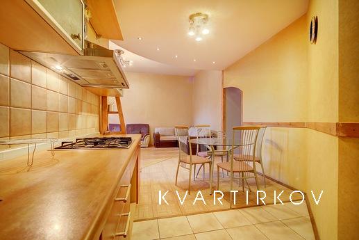 2 bedroom apartment in center, Санкт-Петербург - квартира подобово