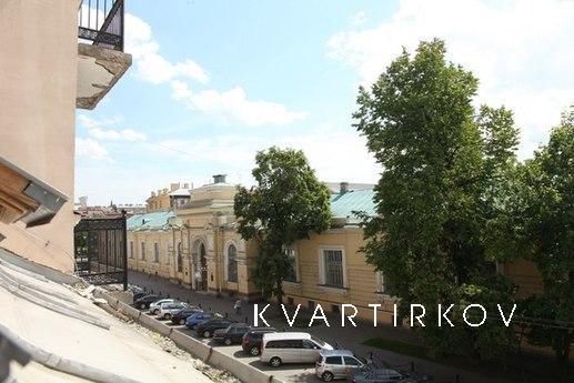 Элитная 2к квартира в центре !!, Санкт-Петербург - квартира посуточно