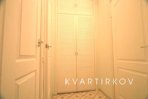 Apartment for rent in St. Petersburg, Saint Petersburg - apartment by the day