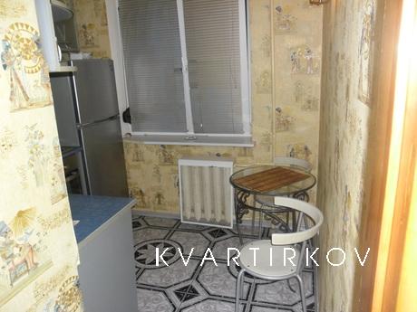 1st apartment on the street hourly, Kremenchuk - apartment by the day