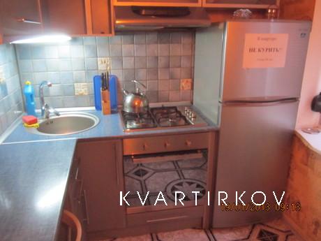 1 room  Flat in the center, Kremenchuk - apartment by the day