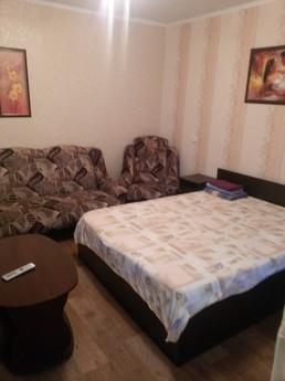 Rent 1st apartment on Rakovka with WiFi, Kremenchuk - apartment by the day