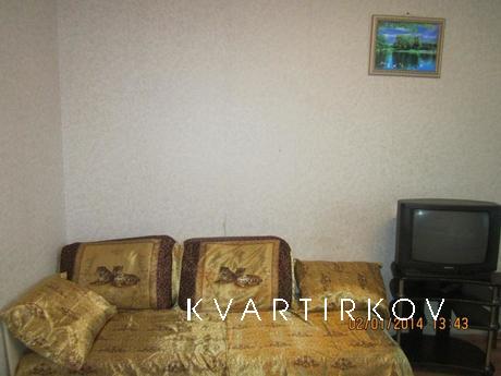 studio for rent, Magnitogorsk - apartment by the day