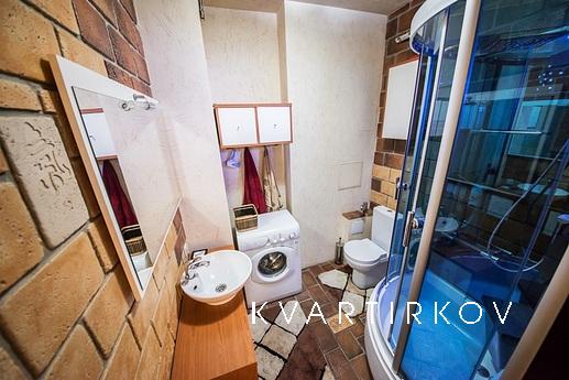 Элитные 1 комнатные апартаменты 2.500, Краснодар - квартира посуточно