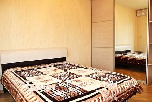 Элитная двухкомнатная квартира студия, Краснодар - квартира посуточно