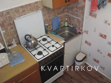 Кв 2х комн.на ТЦ Башк,театр 'НУР'Акбузат, Уфа - квартира посуточно