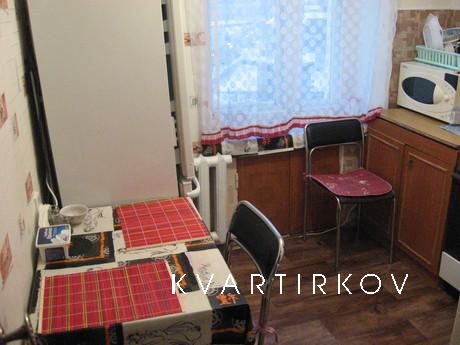 Кв 2х комн.на ТЦ Башк,театр 'НУР'Акбузат, Уфа - квартира посуточно