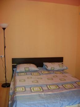 1 комнатная квартира  в центре, Уфа - квартира посуточно