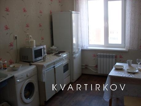 однакомнатная рядом с аквапарком Ривьера, Казань - квартира посуточно