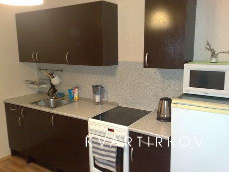 КВАРТИРА БІЗНЕС-КЛАСУ В ЦЕНТРІ МІСТА, Єкатеринбург - квартира подобово