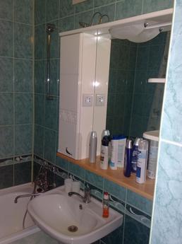 КВАРТИРА В САМОМ ПРЕСТИЖНОМ МЕСТЕ ЦЕНТРА, Екатеринбург - квартира посуточно