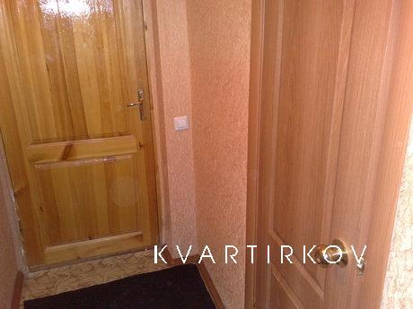 КВАРТИРА З WI-FI-Інтернет, АВТОВОКЗАЛ, Єкатеринбург - квартира подобово