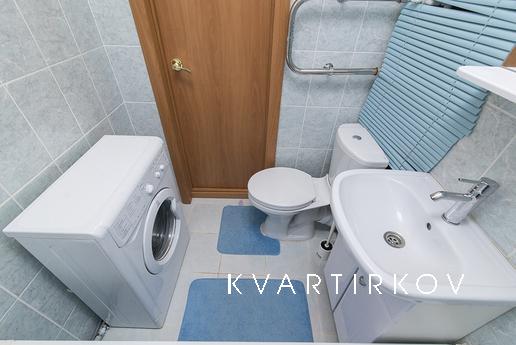 Affordable APARTMENT IN THE HEART OF THE, Yekaterinburg - apartment by the day